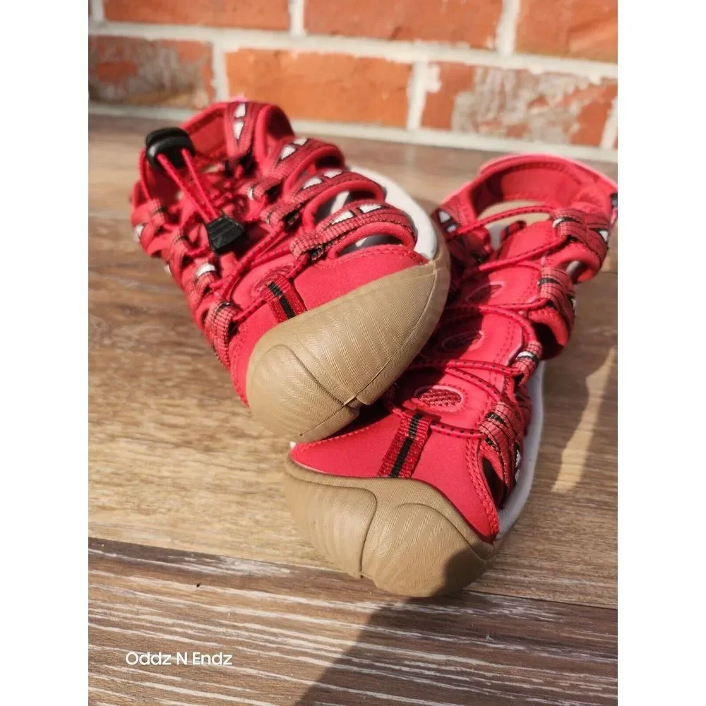 Dannto Womens EU 37 Red Outdoor Sandals With Adjustable Straps &‎ Non-Slip Soles